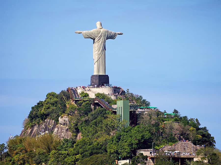 Full-Day City Sightseeing Tour in Rio de Janeiro - The vehicle, pickup, and pace of the day