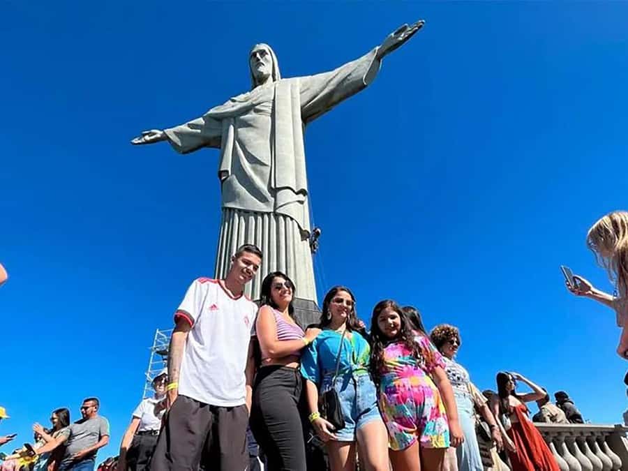 Full-Day City Sightseeing Tour in Rio de Janeiro - Lunch, transport, and the real value of $120