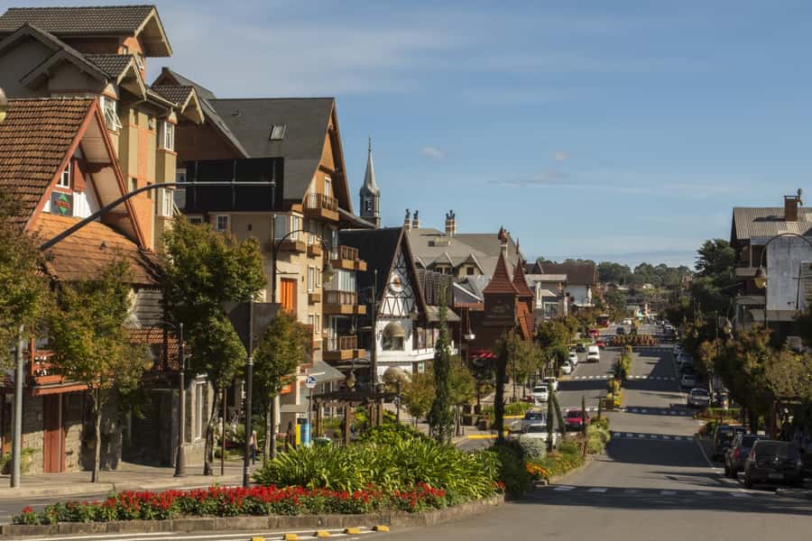 Gramado and Canela private trip with English speaking guide - Why Gramado and Canela feel different from Porto Alegre