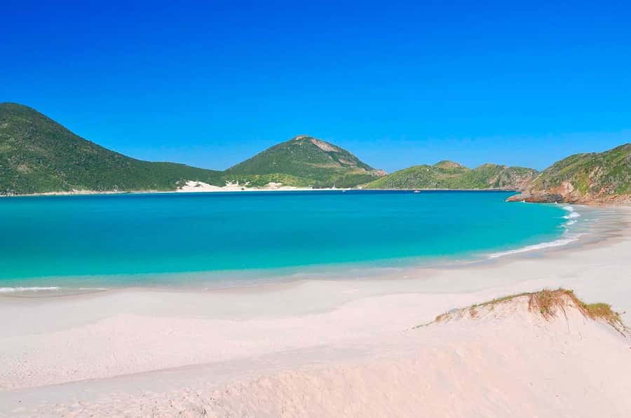 Guided Tour to Arraial do Cabo with Crystal Waters and Lunch - Praia do Forno, the best place to swim