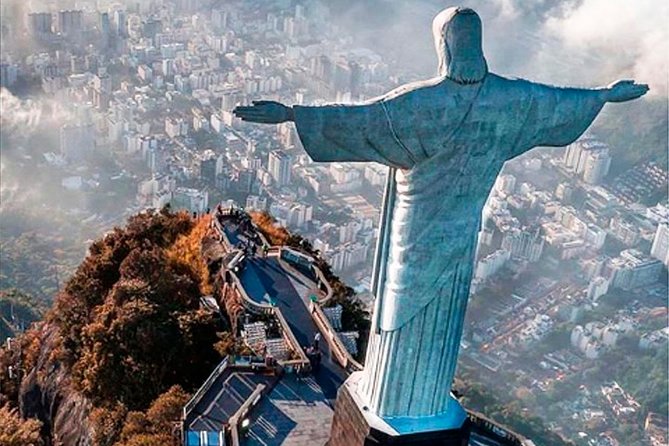Guided Tour to the Redemptor Christ and City in Rio de Janeiro - Christ the Redeemer and the view from Corcovado