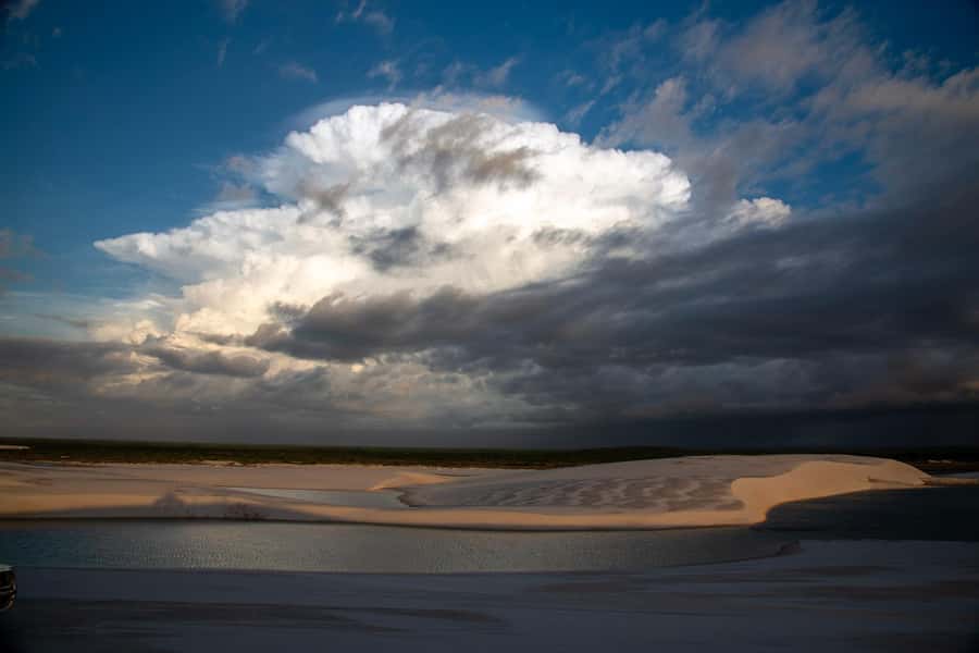Half-day excursion to Lagoa Azul in the Lencois Maranhenses - Guide service and language