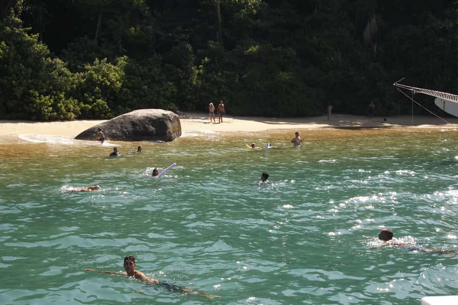 Half-Day Schooner Cruise and Snorkeling in Paraty Bay - Lula’s Beach for calm water and a quiet break