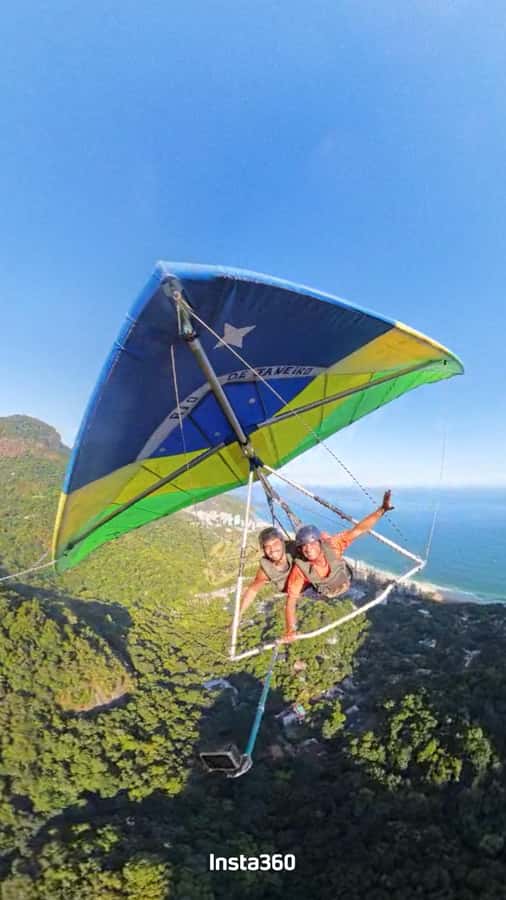 Hang gliding flight in Rio de Janeiro - The launch from Tijuca National Park