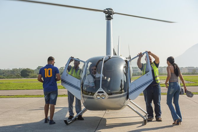 Helicopter Ride in Rio de Janeiro - 30 Minutes by Comandante Nobre - The 30-minute promise needs careful reading