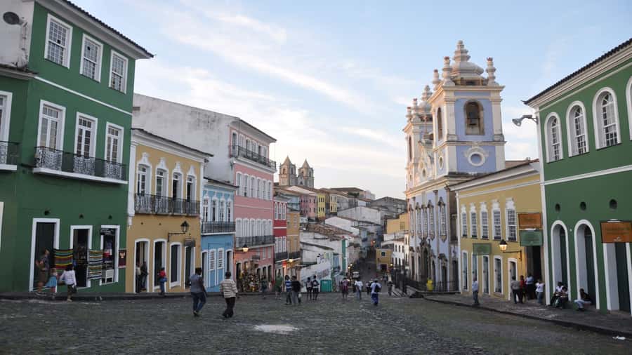 Historic City Tour in Salvador - What the four-hour format gives you