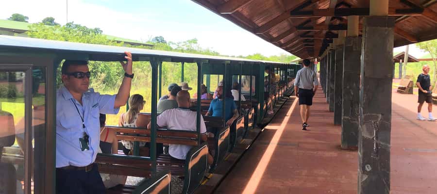 Iguazu Falls: 2-Day Argentinian and Brazilian Iguazu Falls - What the guides add, and where they fall short