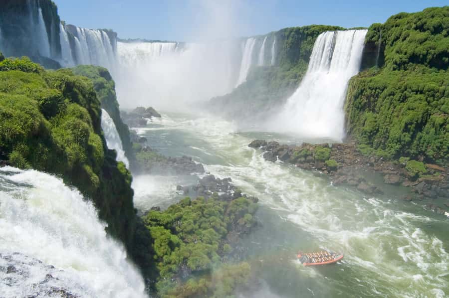 Iguazu Falls: Full-Day Tour of Brazil & Argentina Sides - Argentina’s Upper Circuit and the walk to Devil’s Throat