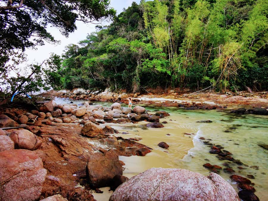 Ilha Grande: 6-Hour Speedboat Tour to Blue and Green Lagoons - The cruise toward Blue Lagoon