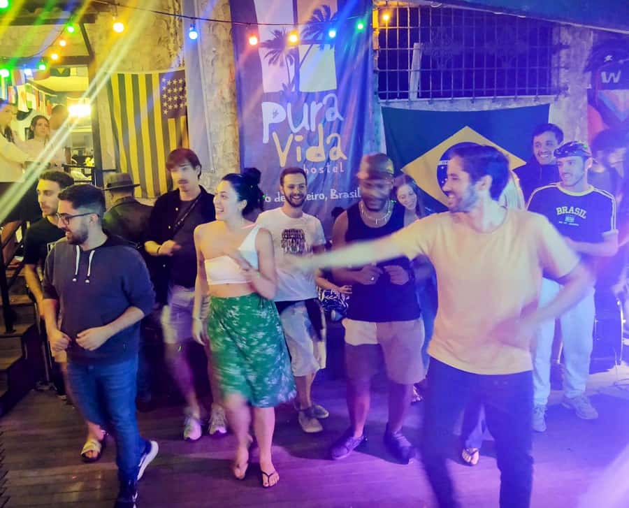Latin Music Dance Class + DJs + 2 Free Drinks - Optional Boat Party by Guanabara Bay