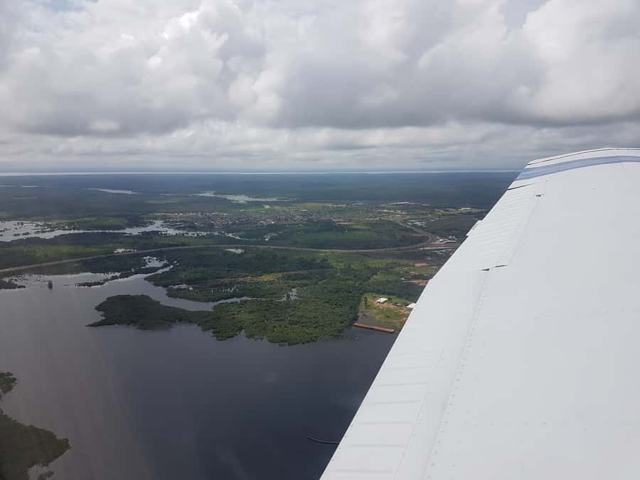 Manaus: Amazon Rainforest Panoramic Airplane Flight - Reading the Anavilhanas Archipelago from above