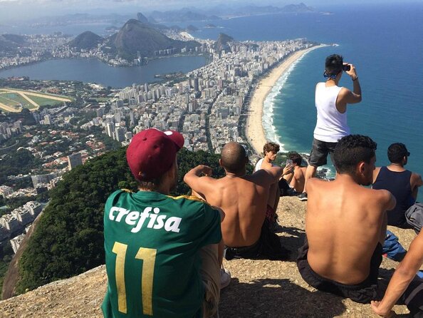 Morro Dois Irmãos Hikking + Vidigal Favela Tour - Key details before you book