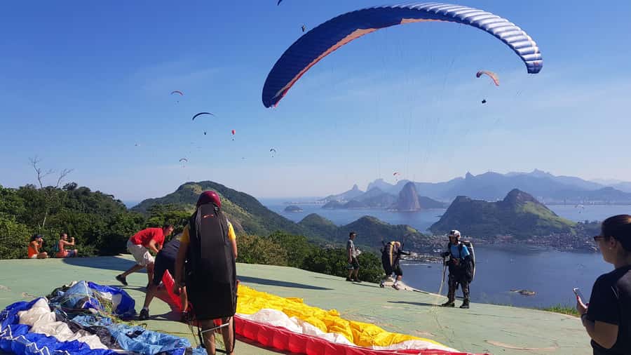Niterói: Paragliding Experience with GoPro Photos and Video - The views over Rio and Niterói