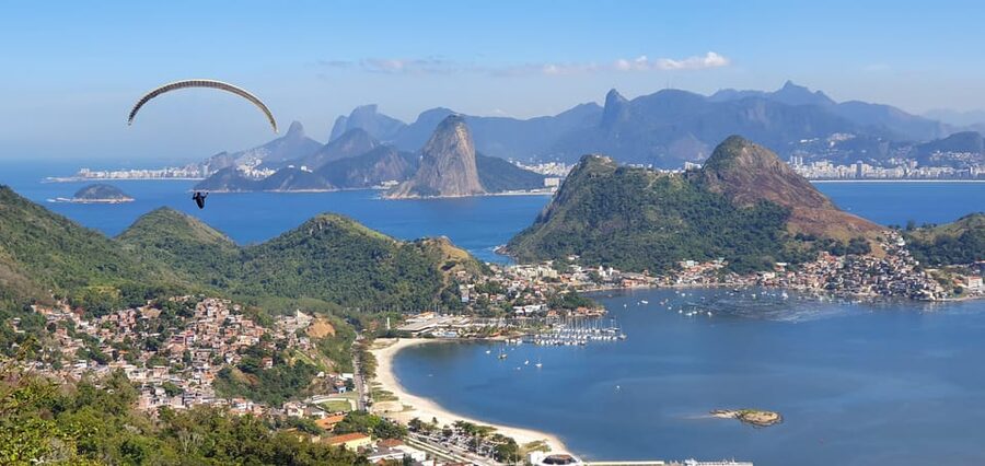 Niterói: Paragliding Experience with GoPro Photos and Video - Charitas and the end of the route