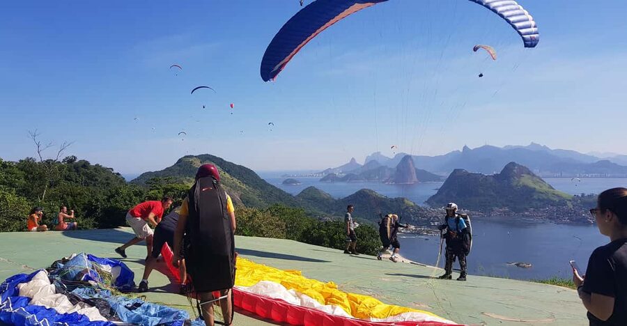 Niterói: Paragliding Experience with GoPro Photos and Video - Is $104 good value?