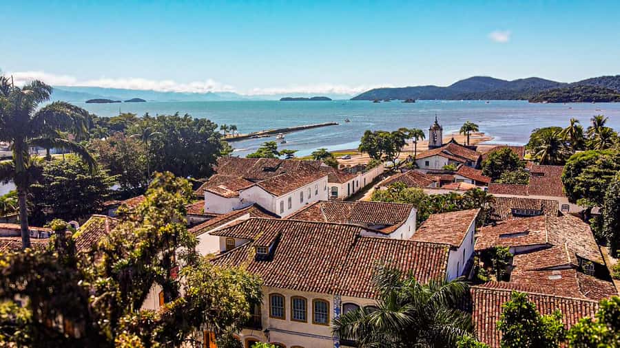 Paraty Historical City Walking Tour - The cachaçaria finish