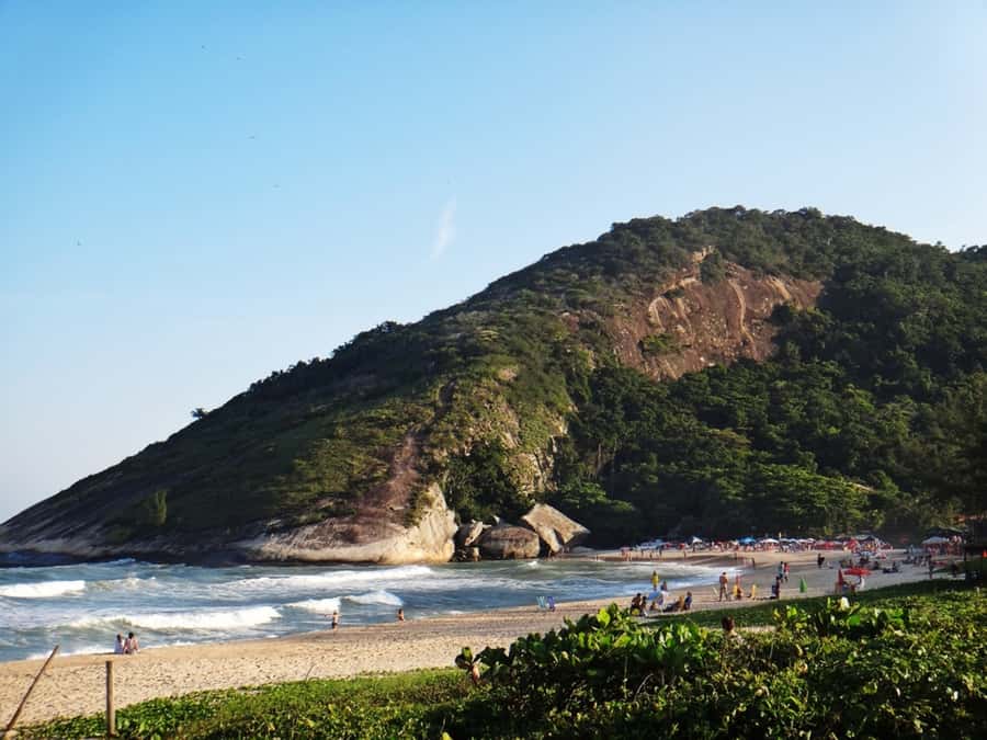 Pedra do Telégrafo Hike and Beach Full-Day Tour - The summit, photo line, and big Rio views