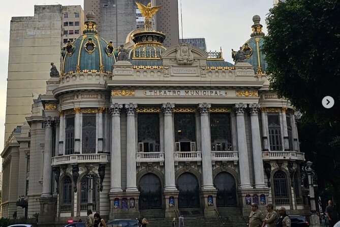 Private and Customizable Tour in Rio de Janeiro - Selarón Steps and the historic center