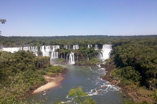 Private Day trip: Both sides of Iguazu Falls - Heat, water, clothing, and walking limits