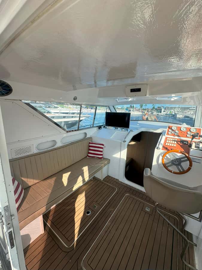 Private speedboat tour in Rio de Janeiro - Swimming, lunch, music, and time to slow down
