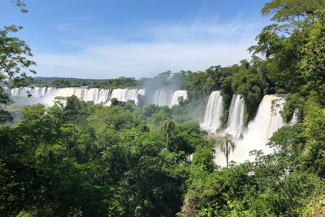 Private Tour Argentinean side of Iguazu Falls - The drive from Brazil to Argentina