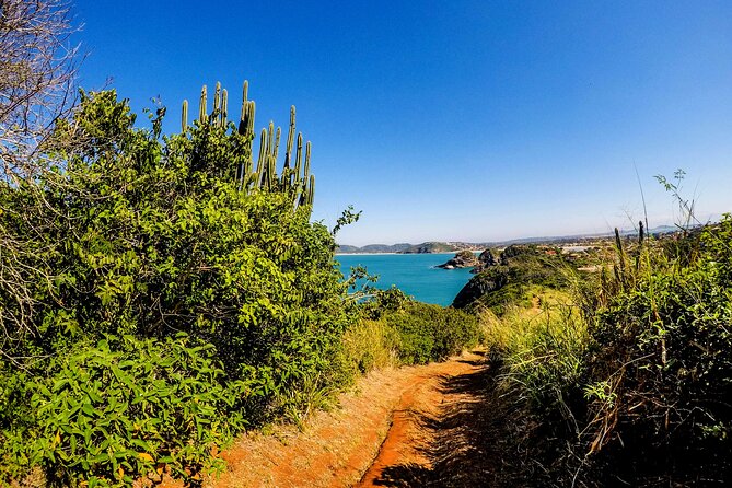 Private Walk through the Natural Pools in Búzios - A short hike with a proper payoff