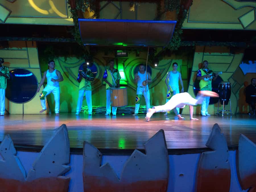 Rafain Palace: Barbecue Dinner Show - The Argentinian tango changes the pace