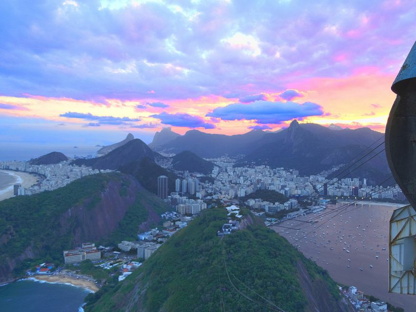Rio Airport Layover: Christ the Redeemer & Sugarloaf Tour - Timing, Crowds, and the Rain-or-Shine Rule