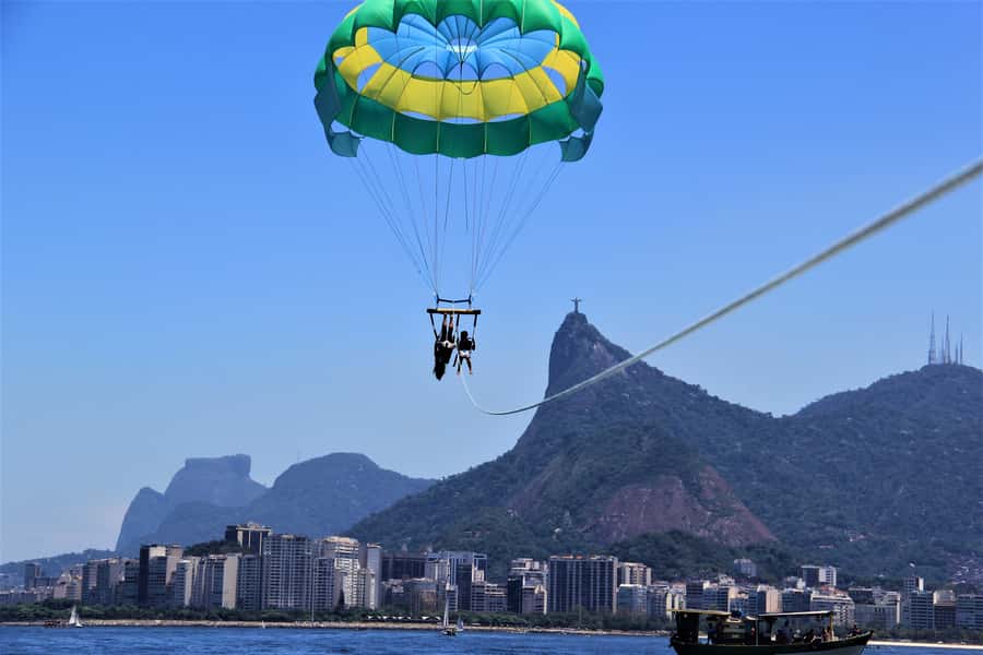 Rio de Janeiro: 2-Hour Boat Trip with Parasailing - Key points to know before you book