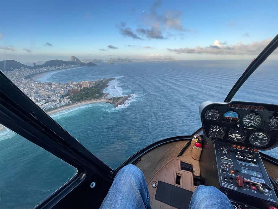 Rio de Janeiro: 45-Min Helicopter Tour with Transfer - Sunset over Rio, with the city at your feet