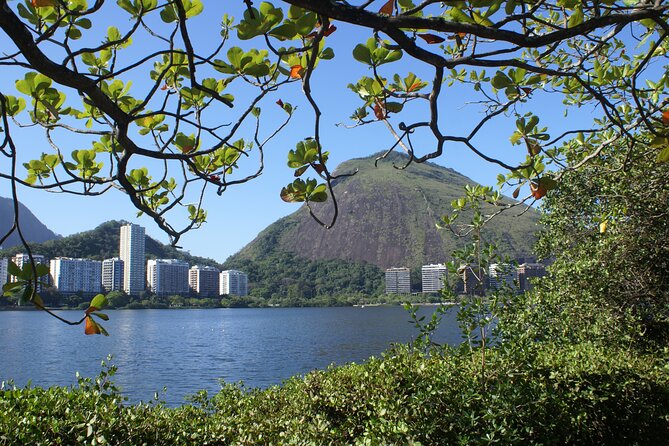 Rio de Janeiro Airport Roundtrip Private Transfer - Drivers can make this more than a ride
