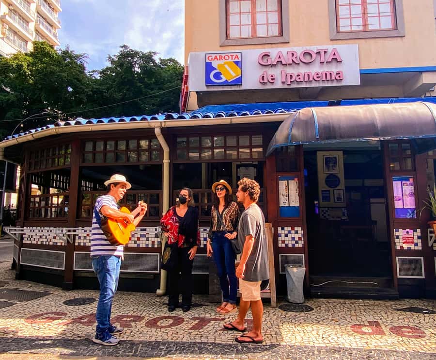 Rio de Janeiro: Bossa Nova Walking Tour with Guide - The Copacabana stretch and Avenida Atlântica