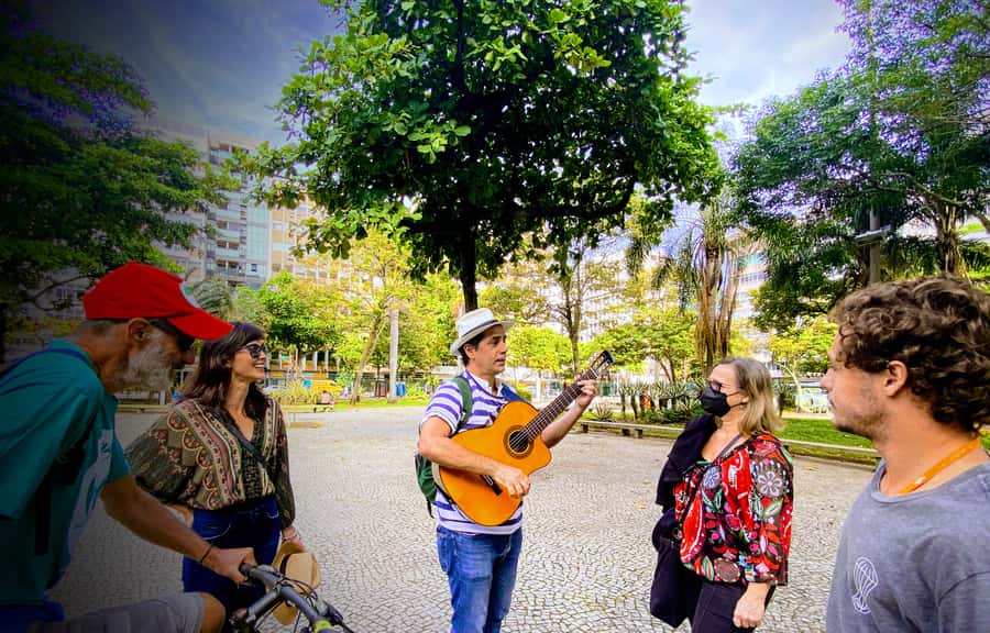 Rio de Janeiro: Bossa Nova Walking Tour with Guide - How much live music should you expect?