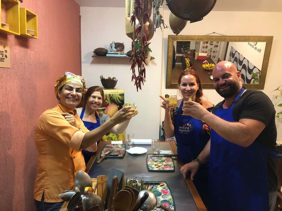 Rio de Janeiro: Brazilian Cooking Class with Hotel Pickup - A Brazilian dinner that begins in the kitchen