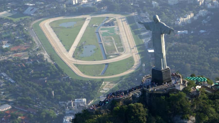 Rio de Janeiro by Air: 10-Minute Helicopter Tour - Hotel pickup sounds easy, but allow extra time