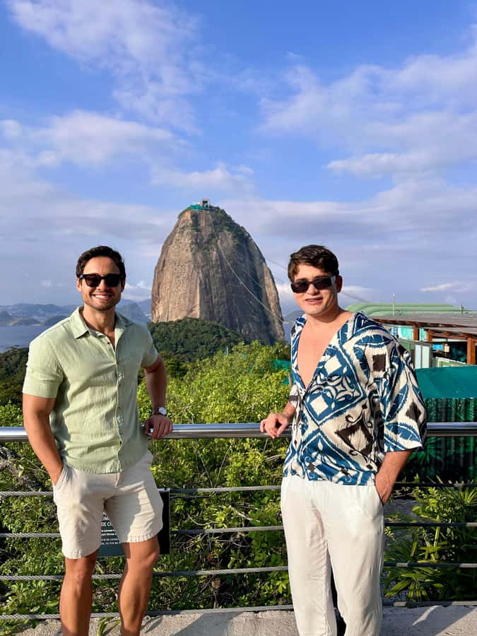Rio de Janeiro Christ Redeemer by train Sugar Loaf Private - Meeting Leonel and setting out from your hotel