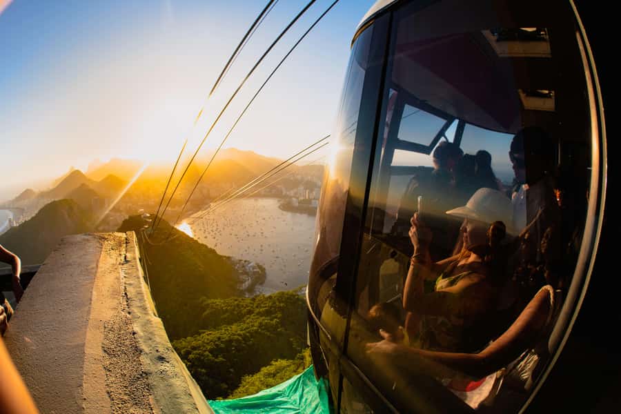 Rio de Janeiro: Christ the Redeemer, Sugarloaf, & City-tour - Rio’s central landmarks in short, useful visits
