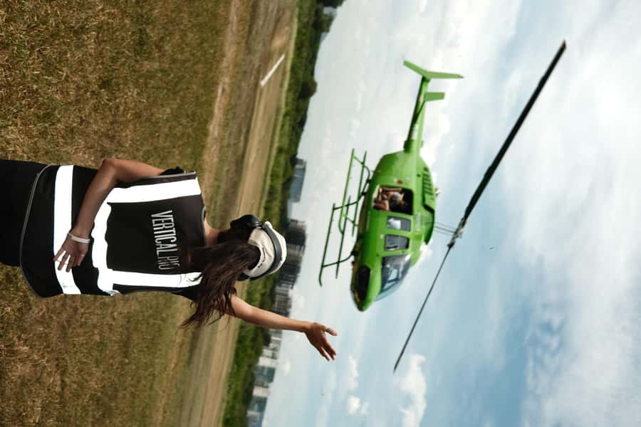 Rio de Janeiro: Doors-off 30-min helicopter tour - Carbon-neutral flying in Brazil