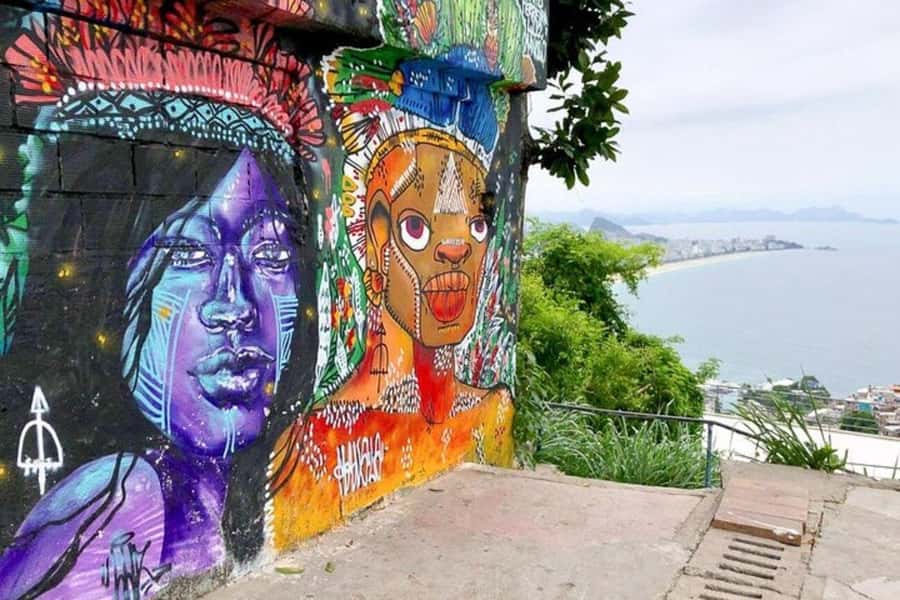Rio de Janeiro: Favela Jeep Tour to Rocinha and Capoeira - Entering Rocinha with context, not a quick photo stop