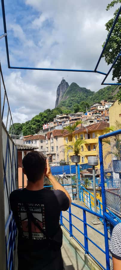 Rio de Janeiro: Favela Santa Marta Tour with Resident Guide - The viewpoints above Rio