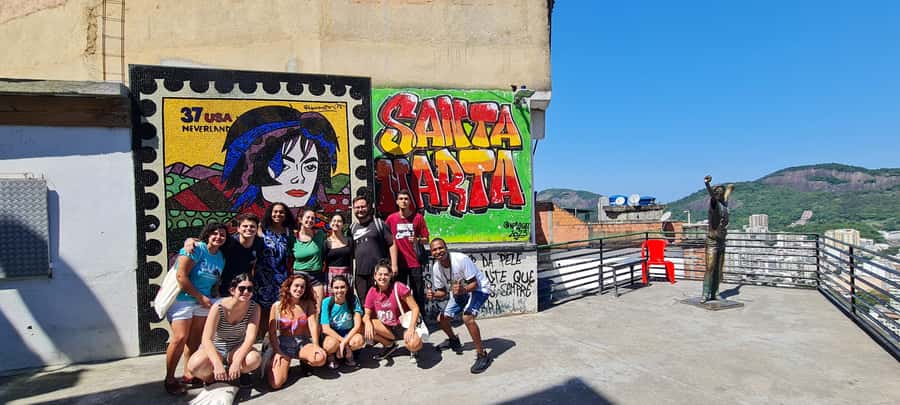 Rio de Janeiro: Favela Santa Marta Tour with Resident Guide - Safety, comfort, and the question of authenticity