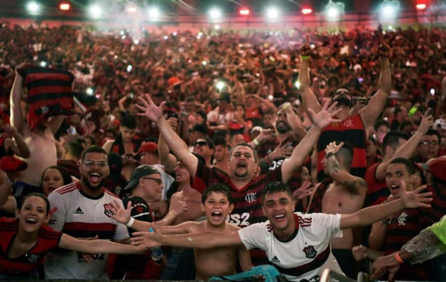 Rio de Janeiro: Football Game Ticket with Guide and a Drink - Key points to know before kickoff