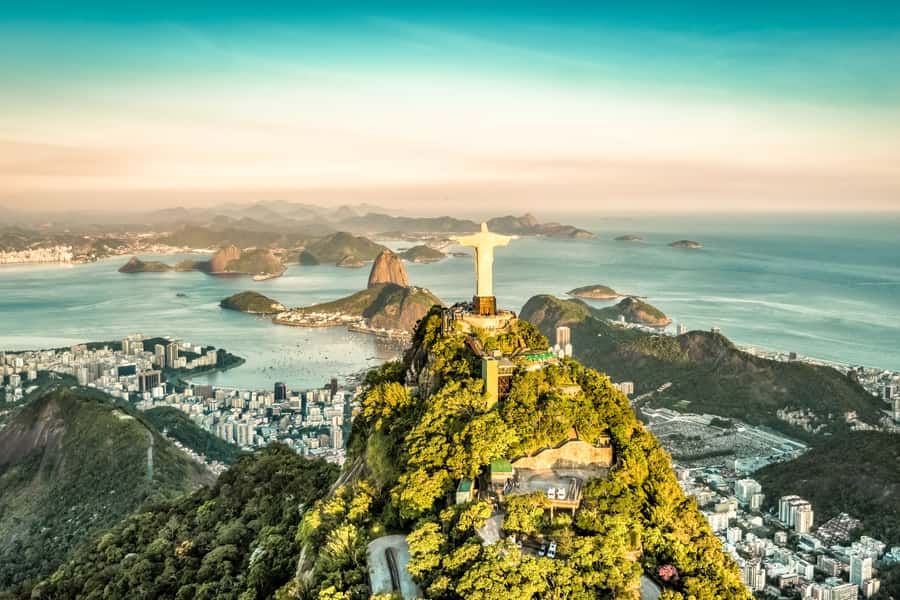 Rio de Janeiro Full-Day Sightseeing Tour - Why the early start matters at Christ the Redeemer
