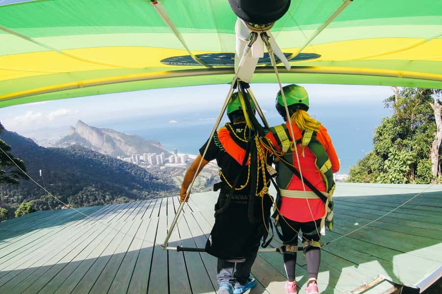 Rio de Janeiro: Hang Gliding Tandem Flight - The beach landing at São Conrado