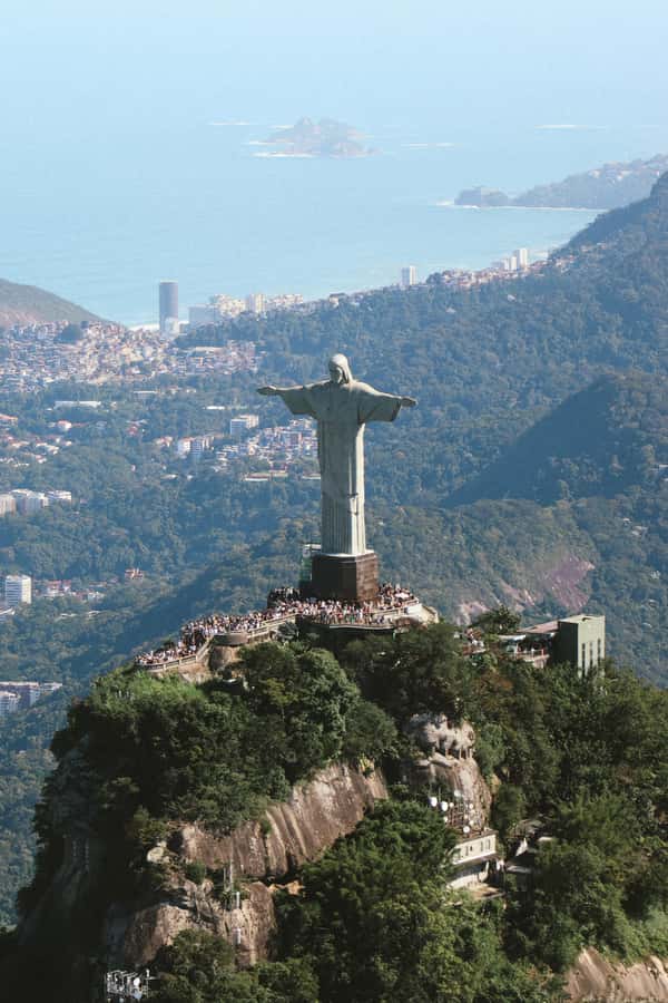 Rio de Janeiro: Helicopter Tour with an unforgettable view - Two Brothers Hill, Leblon, and Ipanema