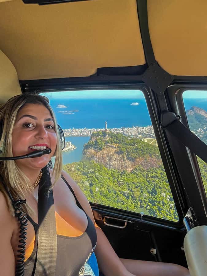 Rio de Janeiro: Helicopter Tour with an unforgettable view - Sugarloaf Mountain and Rodrigo de Freitas Lagoon