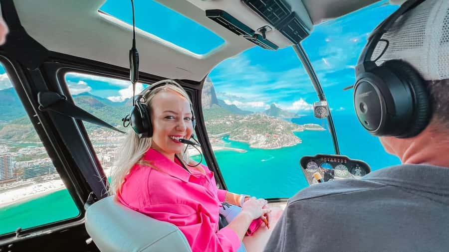 Rio de Janeiro: Helicopter Tour - From Jacarepaguá Airport to Rio’s southern beaches