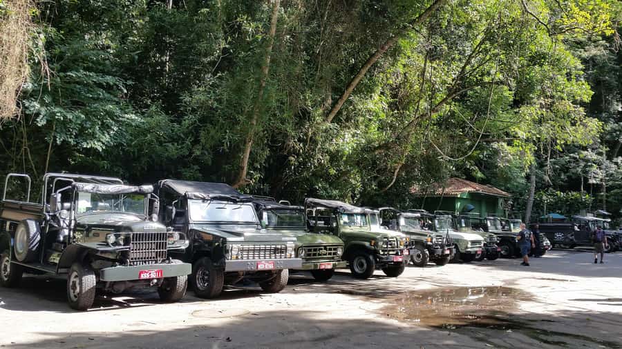 Rio de Janeiro: Jeep Tour in the Tijuca Forest - Entering Tijuca National Park by open-top Jeep