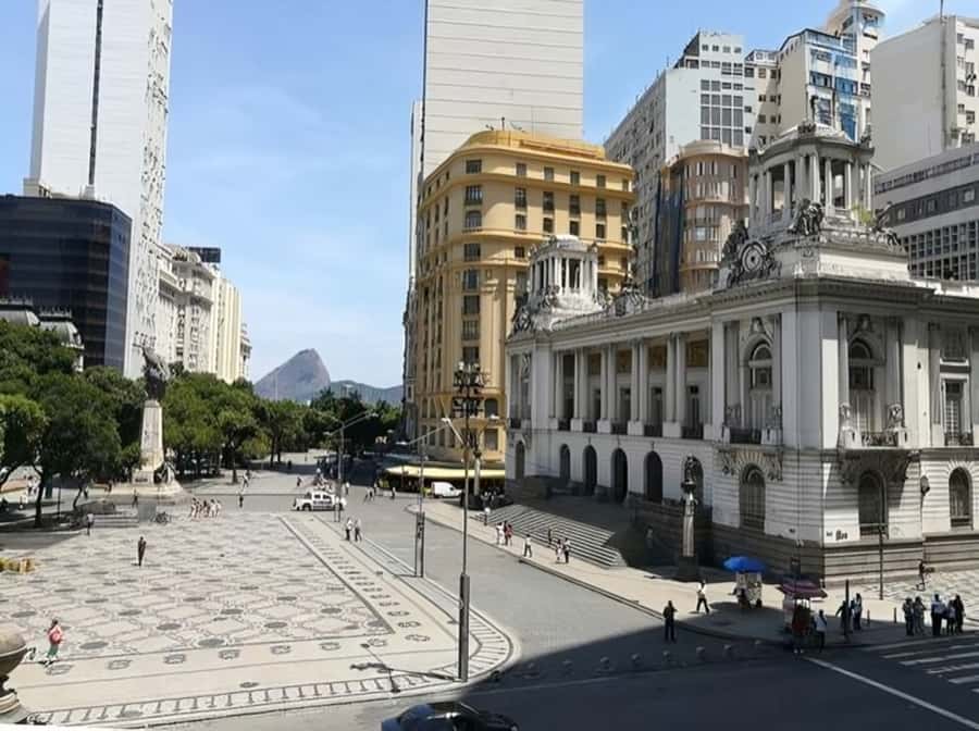 Rio de Janeiro : Must-See Sites Walking Tour With A Guide - Candelária Church and the cost of going inside