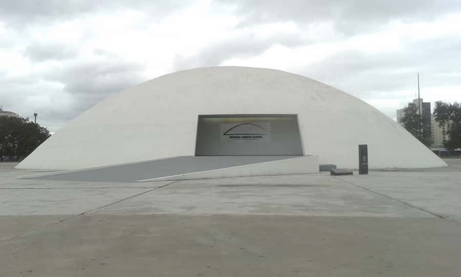Rio de Janeiro: Niterói Day Trip - The Contemporary Art Museum’s famous profile